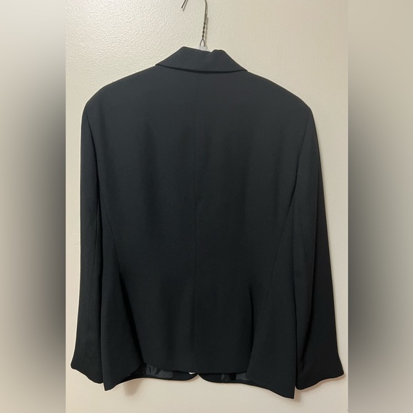 Women’s business jacket, black, size 12. Evan Picone. - Picture 2 of 3
